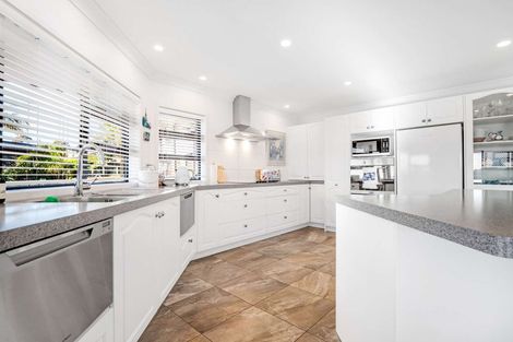 Photo of property in 7 Waka Way, Bellevue, Tauranga, 3110