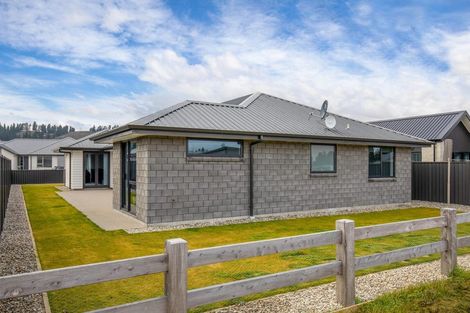 Photo of property in 42 Henderson Drive, Alexandra, 9320
