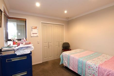 Photo of property in 15 Larch Crescent, Alexandra, 9320