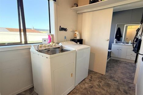 Photo of property in 82 Bealey Street, Hokitika, 7810