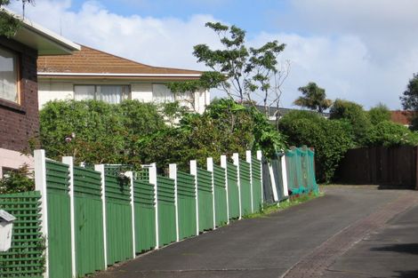 Photo of property in 2/9 Butley Drive, Farm Cove, Auckland, 2012