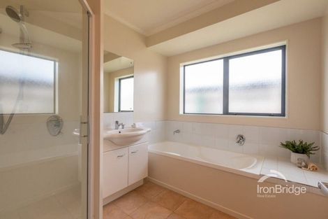 Photo of property in 13 Percy Kinsman Crescent, Riverstone Terraces, Upper Hutt, 5018