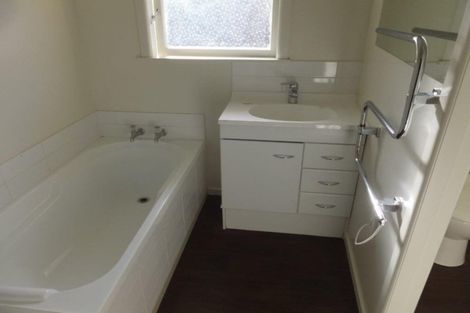 Photo of property in 15 Casper Street, Fairfield, Hamilton, 3214