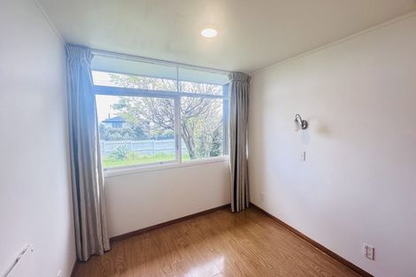 Photo of property in 151 Bleakhouse Road, Mellons Bay, Auckland, 2014