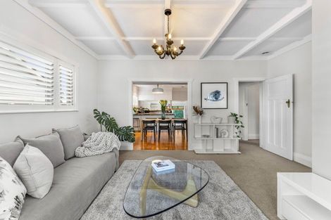 Photo of property in 2a Egremont Street, Belmont, Auckland, 0622