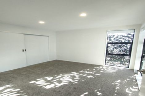 Photo of property in 16 Helena Street, Massey, Auckland, 0614