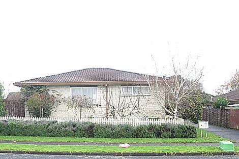 Photo of property in 1/127 Pigeon Mountain Road, Half Moon Bay, Auckland, 2012