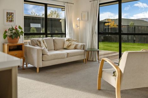 Photo of property in 11 Myles Way, Lower Shotover, Queenstown, 9304