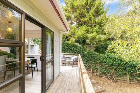Photo of property in 72c Black Rock Road, Newlands, Wellington, 6037