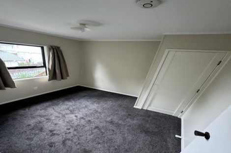 Photo of property in 64 Solar Road, Glen Eden, Auckland, 0602