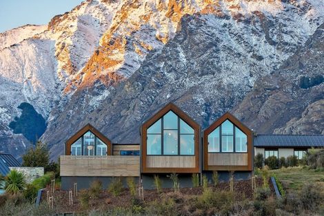 Photo of property in 4 Mckellar Drive, Jacks Point, Queenstown, 9371