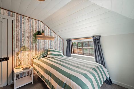 Photo of property in 2a Ripon Street, Lyttelton, 8082