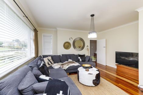 Photo of property in 643 Ferguson Street, Terrace End, Palmerston North, 4410