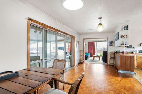 Photo of property in 28 Compton Street, Woolston, Christchurch, 8062