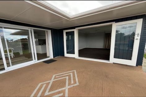 Photo of property in 8 Wembury Grove, Parkvale, Tauranga, 3112