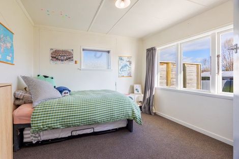 Photo of property in 68 Racecourse Road, Waipukurau, 4200