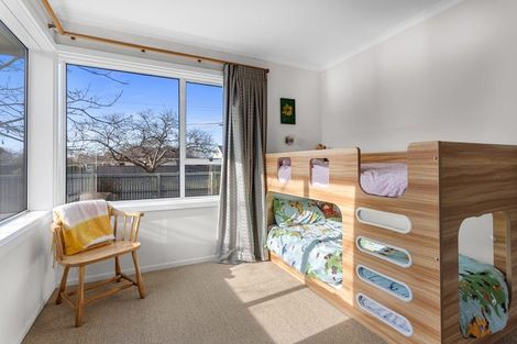 Photo of property in 4 Trafford Street, Harewood, Christchurch, 8051