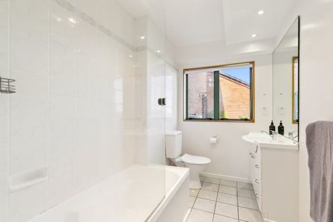 Photo of property in Mt Carmel Mews, 9u4 Arawa Road, Hataitai, Wellington, 6021