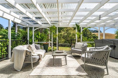 Photo of property in 1539 State Highway 16, Helensville, 0875