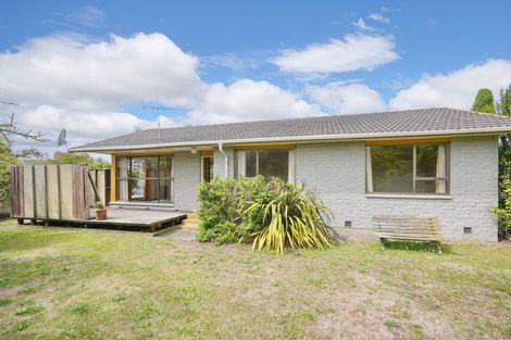 Photo of property in 11 Channel Place, Aranui, Christchurch, 8061