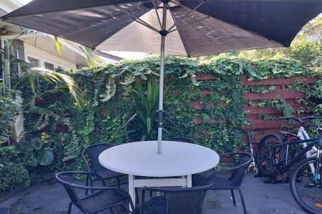 Photo of property in 1/54 Ngataringa Road, Devonport, Auckland, 0624