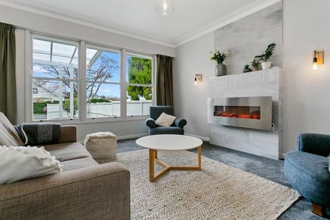 Photo of property in 110a Williams Street, Cambridge, 3434