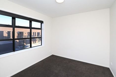Photo of property in 102/3u Village Quarter Lane, Frankton, Hamilton, 3204
