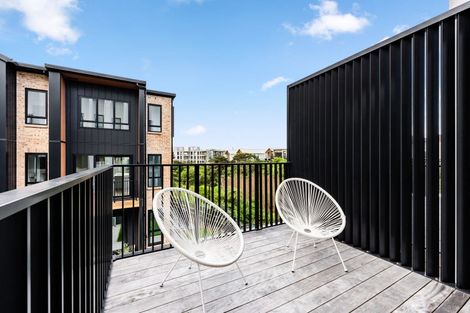 Photo of property in 13 Patrol Lane, Hobsonville, Auckland, 0616