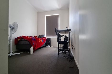 Photo of property in 2 Chiefs Court, Hamilton East, Hamilton, 3216