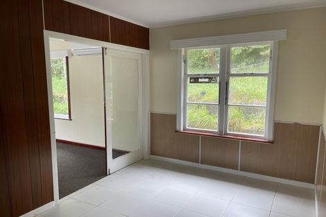 Photo of property in 78 Broderick Road, Johnsonville, Wellington, 6037