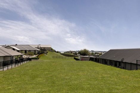 Photo of property in 32 Ridge Drive, Omokoroa, 3114