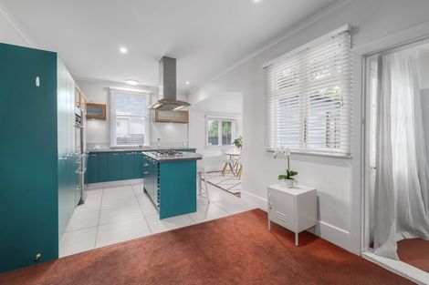 Photo of property in 2/35 Rutland Street, St Albans, Christchurch, 8014