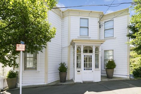 Photo of property in 106 Hill Street, Thorndon, Wellington, 6011