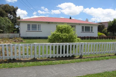 Photo of property in 60 Grey Street, Feilding, 4702