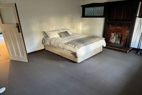 Photo of property in 5u2 Grove Road, Kelburn, Wellington, 6012