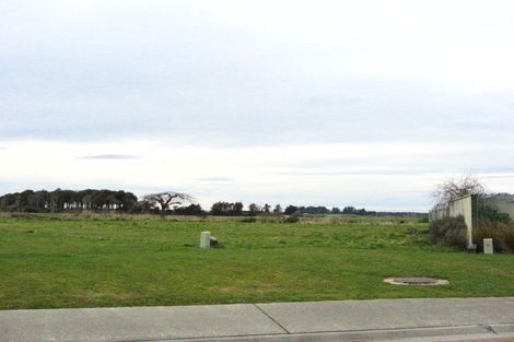 Photo of property in 63 Rosewood Drive, Rosedale, Invercargill, 9810