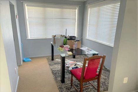 Photo of property in 24 Norana Road, Maoribank, Upper Hutt, 5018