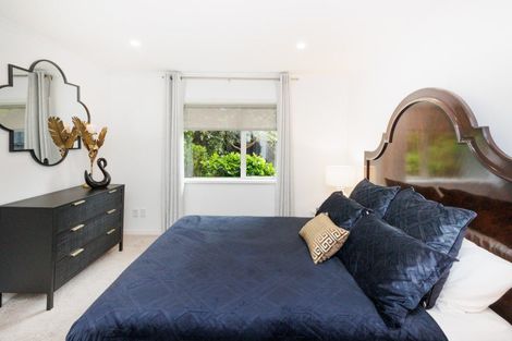 Photo of property in 28 Cashmere Drive, Fitzherbert, Palmerston North, 4410