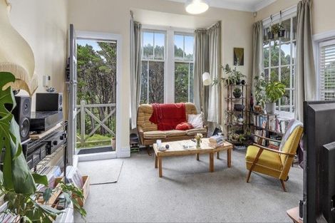Photo of property in 2 Caprera Street, Melrose, Wellington, 6023