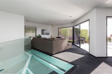 Photo of property in 31 Harry Ell Drive, Cashmere, Christchurch, 8022