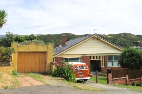 Photo of property in 178 Melbourne Road, Island Bay, Wellington, 6023