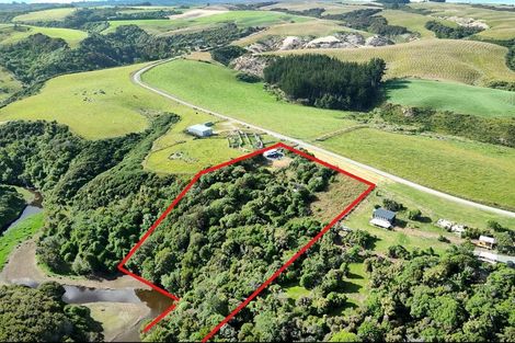 Photo of property in 168 Chrystalls Beach Road, Glenledi, Milton, 9292