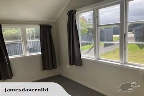 Photo of property in 192 Rathgar Road, Henderson, Auckland, 0610