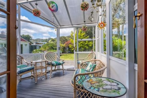 Photo of property in 47 Cambridge Terrace, Waiwhetu, Lower Hutt, 5010