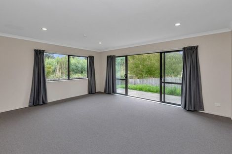 Photo of property in 92 Ridgeway Drive, Te Kamo, Whangarei, 0112