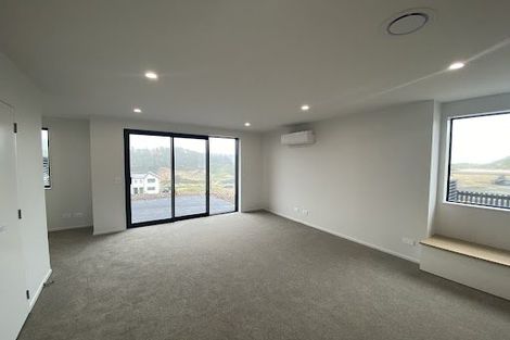 Photo of property in 50 Oakum Road, Whitby, 5024