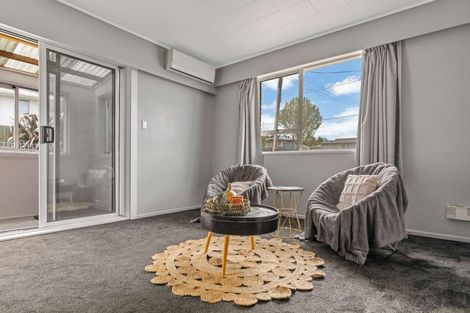 Photo of property in 50 Turner Drive, Western Heights, Rotorua, 3015