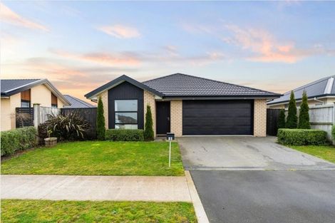 Photo of property in 10 Fairford Street, Rolleston, 7615