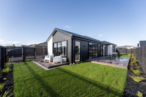 Photo of property in 21 Brooklands Street, Burwood, Christchurch, 8083