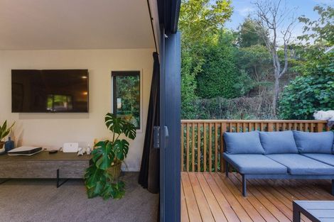 Photo of property in 59 Wallath Road, Westown, New Plymouth, 4310